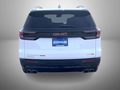 2025 GMC Acadia AT4