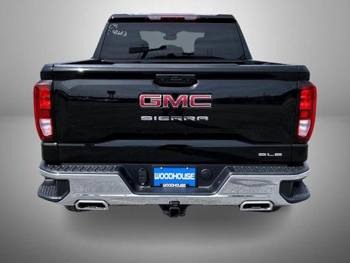 Onyx Black 2026 GMC Sierra 1500 SLE