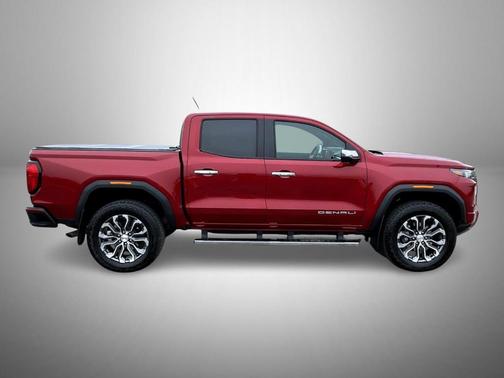 2024 GMC Canyon Denali