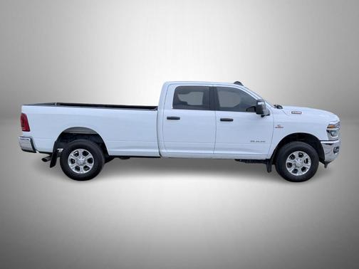 Bright White Clearcoat 2025 RAM 2500 Big Horn