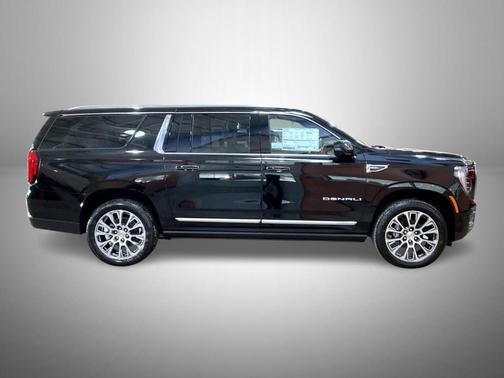Onyx Black 2026 GMC Yukon XL Denali