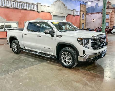 2022 GMC Sierra 1500 SLT