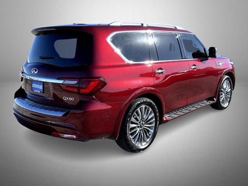 2021 INFINITI QX80 SENSORY