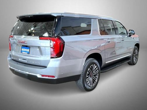 Sterling 2026 GMC Yukon XL Elevation