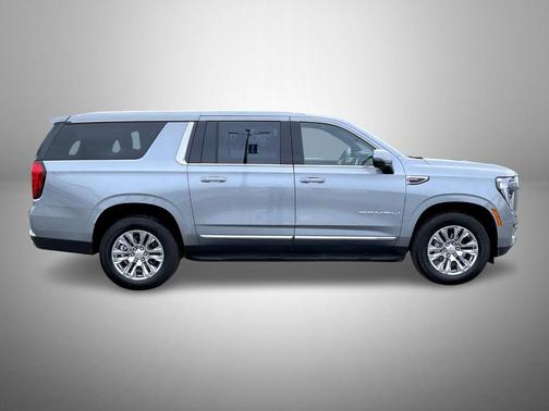 Sterling 2025 GMC Yukon XL Denali
