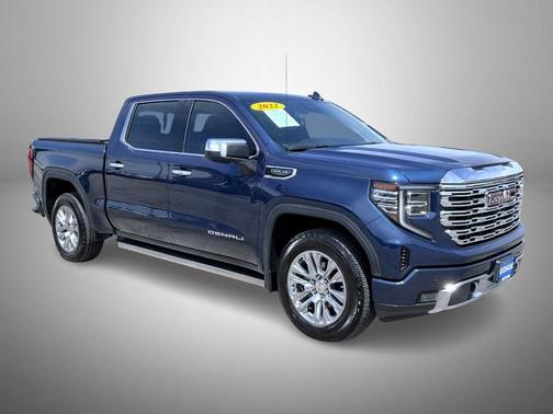 Pacific Blue Metallic 2022 GMC Sierra 1500 Denali