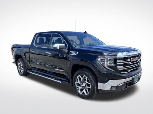 Onyx Black 2023 GMC Sierra 1500 SLT