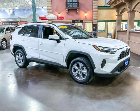 2024 Toyota RAV4 Hybrid LE