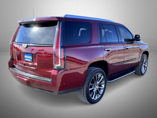 2020 Cadillac Escalade Luxury