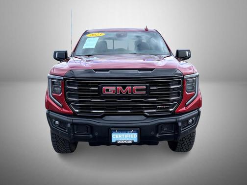 2023 GMC Sierra 1500 AT4X