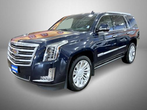 2017 Cadillac Escalade Platinum