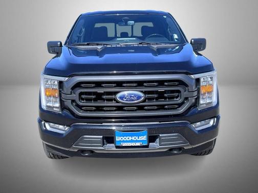 Black Metallic 2023 Ford F-150 XLT