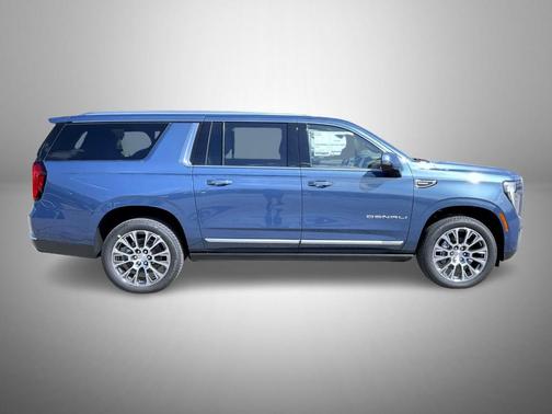 Metallic 2026 GMC Yukon XL Denali