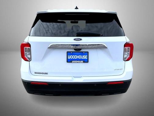 2021 Ford Explorer Base