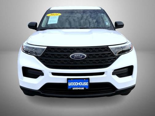 2021 Ford Explorer Base