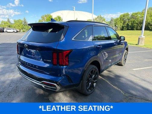 Blue 2021 Kia Sorento EX