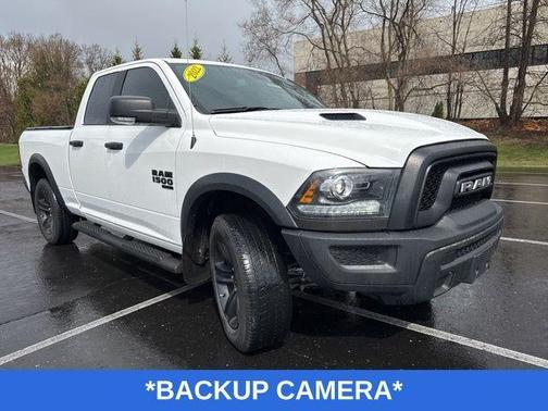 Bright White Clearcoat 2022 RAM 1500 Classic SLT