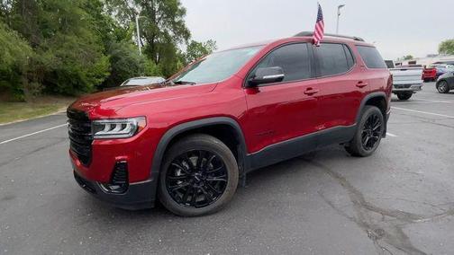 2022 GMC Acadia SLT