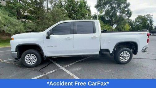 Summit White 2024 Chevrolet Silverado 2500 LT