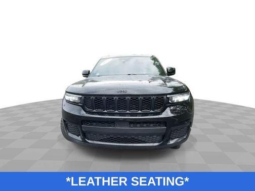 2022 Jeep Grand Cherokee L Laredo