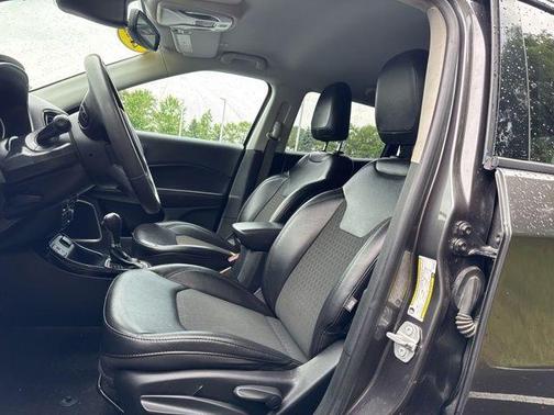 2021 Jeep Compass Altitude