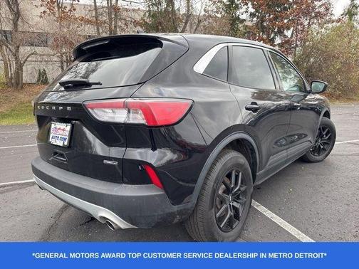 2021 Ford Escape SE