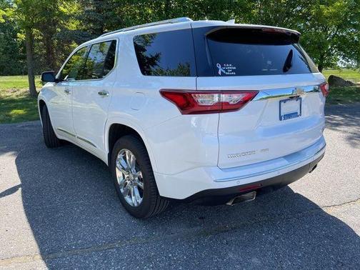 Summit White 2020 Chevrolet Traverse High Country