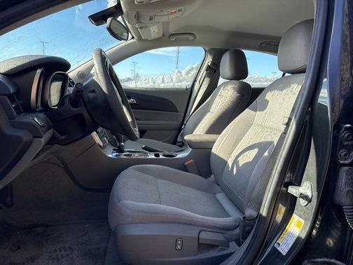 2015 Chevrolet Malibu 1LS