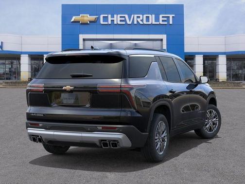 Mosaic Black Metallic 2026 Chevrolet Traverse LT