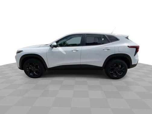 Summit White 2024 Chevrolet Trax LS