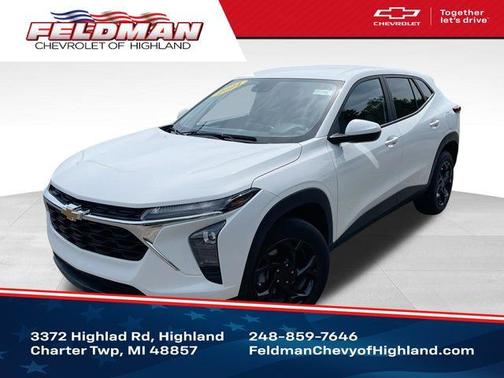 Summit White 2024 Chevrolet Trax LS
