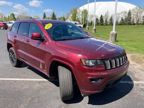 Velvet Red Pearlcoat 2021 Jeep Grand Cherokee Laredo X
