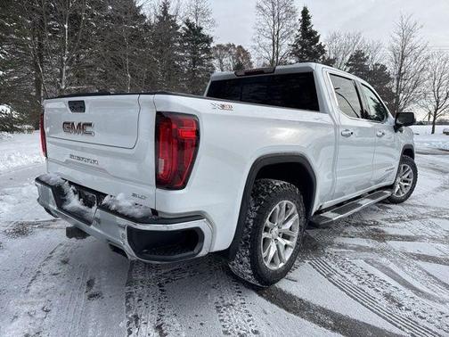 2022 GMC Sierra 1500 Limited SLT