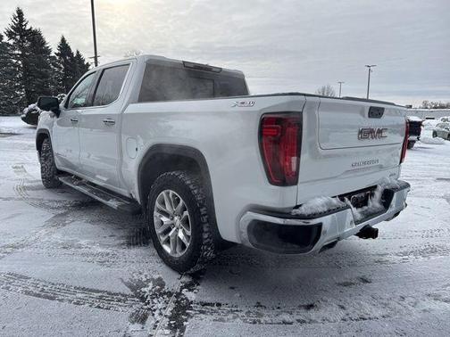 2022 GMC Sierra 1500 Limited SLT