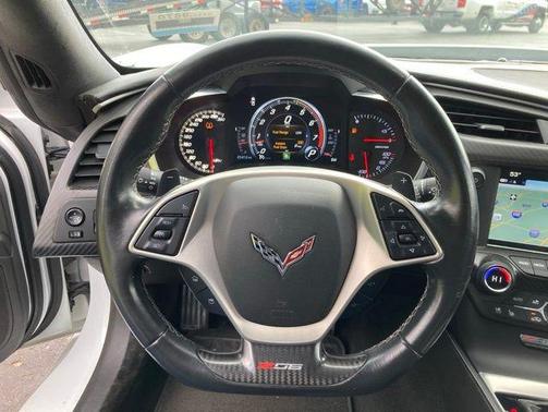 Arctic White 2017 Chevrolet Corvette Z06