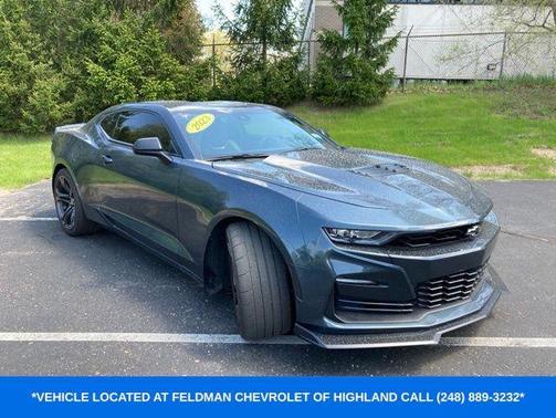 Shadow Gray Metallic 2023 Chevrolet Camaro 2SS