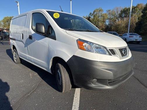 2019 Nissan NV200 S