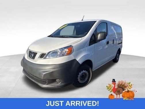 2019 Nissan NV200 S