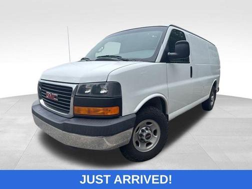 2016 GMC Savana 2500 Work Van