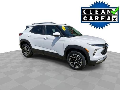Summit White 2024 Chevrolet Trailblazer LT