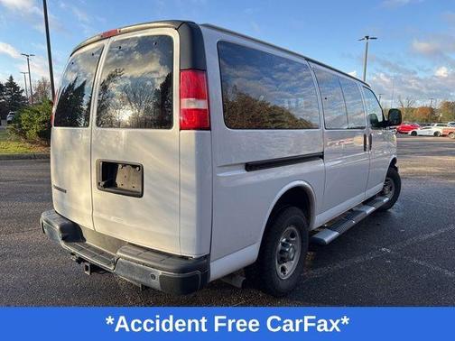 2020 Chevrolet Express 2500 LT