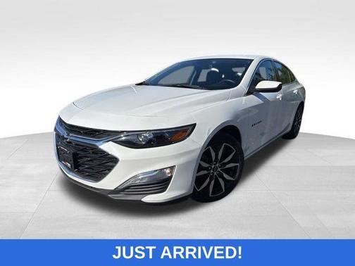 2023 Chevrolet Malibu RS
