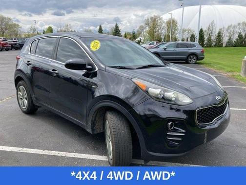 Black Cherry 2018 Kia Sportage LX