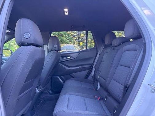Summit White 2025 Chevrolet Equinox LT