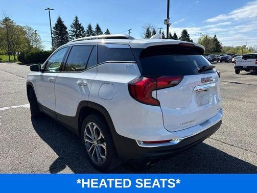 Summit White 2019 GMC Terrain SLT