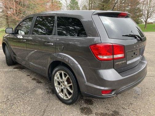 Granite Crystal Clearcoat Metallic 2018 Dodge Journey GT