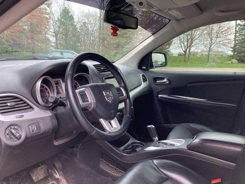 Granite Crystal Clearcoat Metallic 2018 Dodge Journey GT