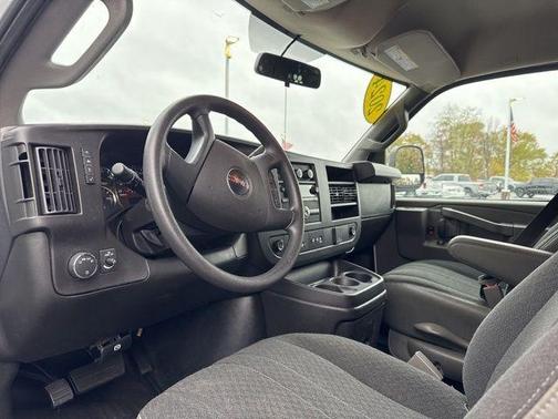 2024 GMC Savana 2500 Work Van