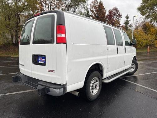 2024 GMC Savana 2500 Work Van