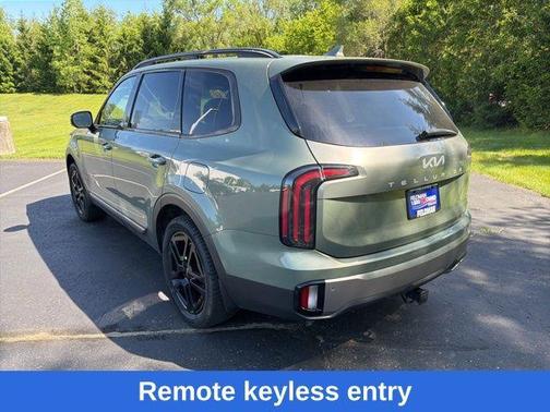 Green 2023 Kia Telluride SX X-Line